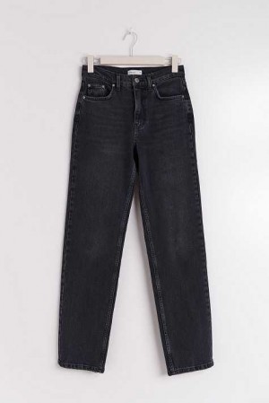 Black Women Gina Tricot Mid Straight Tall Jeans | 84CWYLIFJ