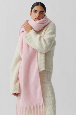 Pink Women Gina Tricot Soft Chunky Scarf | 68WKFYQSV