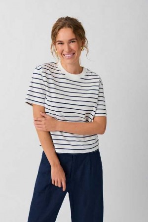 White Women Gina Tricot Basic T Shirts | 02DIKHXSJ