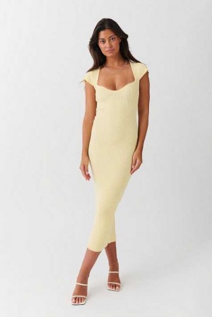 Yellow Women Gina Tricot Knitted Midi Dress | 79ZFKBNOH